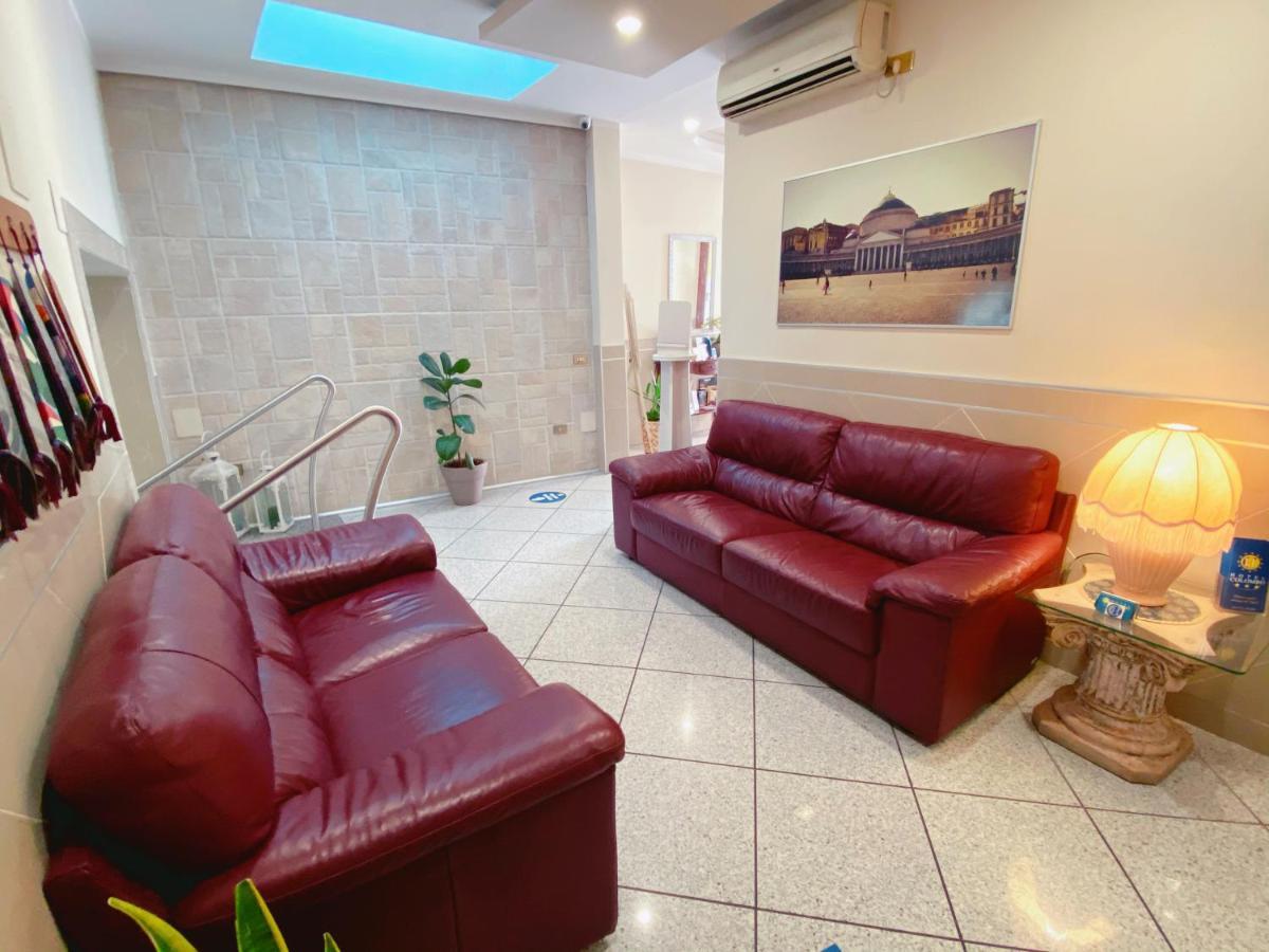 Colombo Hotel 3*